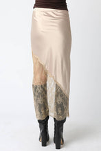 Load image into Gallery viewer, Tina Lace Skirt

