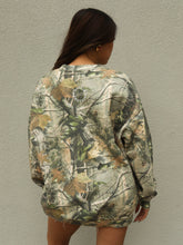 Load image into Gallery viewer, MEMBERS ONLY CAMO SWEATSHIRT
